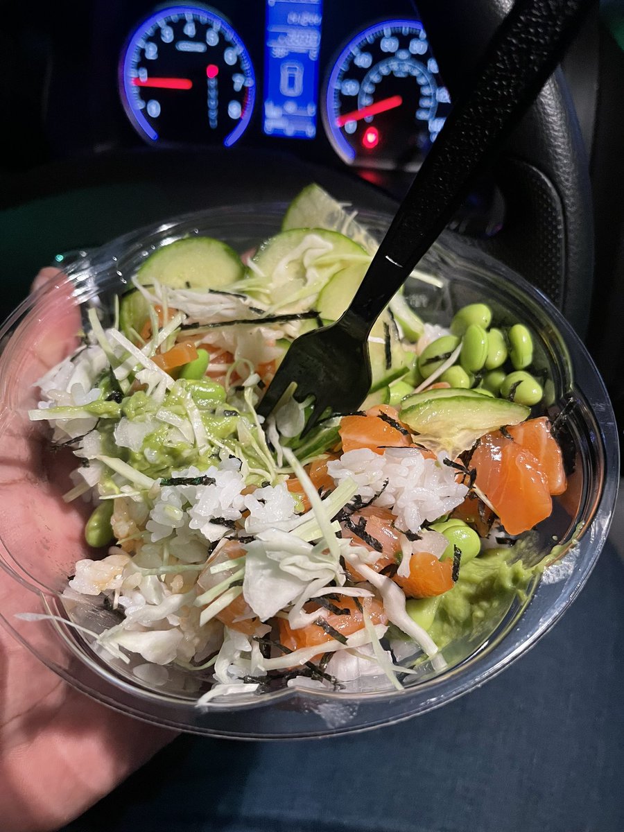 JWRJrSP's tweet photo. #OverRice in Ellicott City is amazing!!! Highly recommend! 10/10 #Poke #Mochi #MochiDonuts #HawaiianPoke #EllicottCity #LocalBusiness https://t.co/kILo8YIcFk