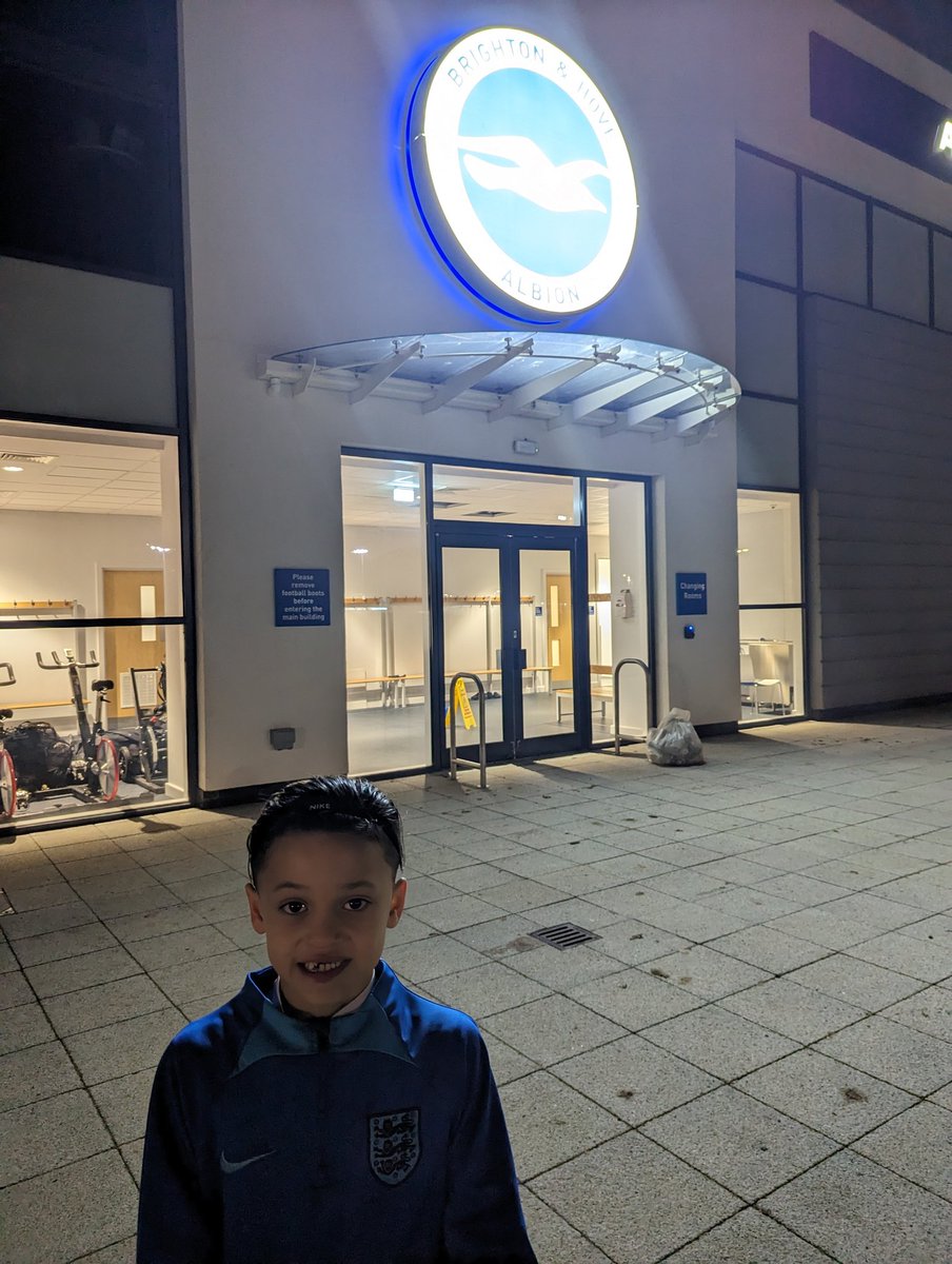 Karl Davy tweet media