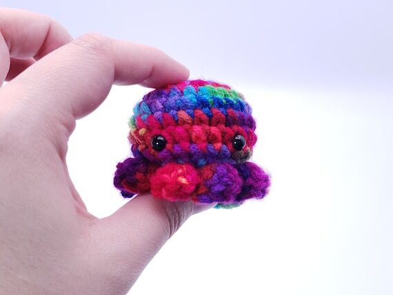 AstrilCreations's tweet photo. Tiny Octopus Amigurumi by AstrillithCreations https://t.co/foGr11lSWl