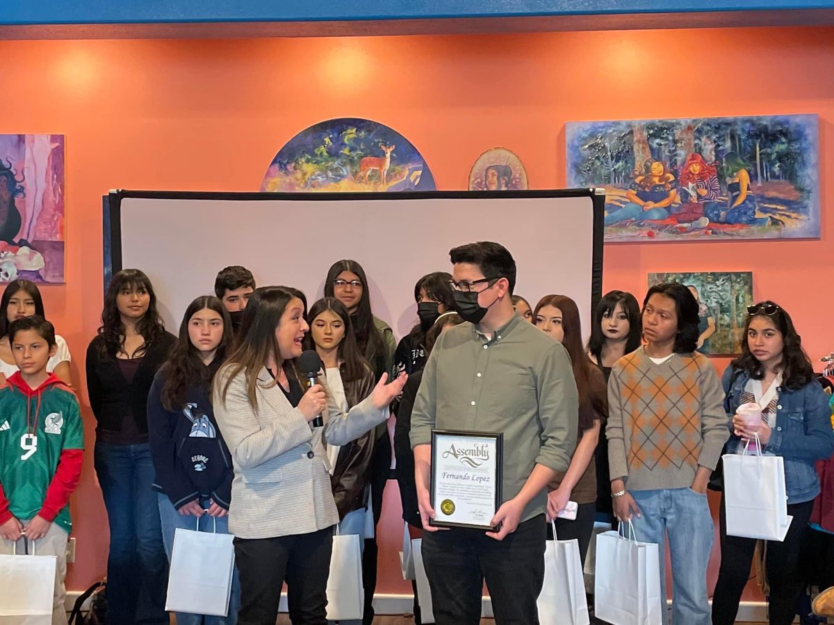 Luz Rivas tweet media