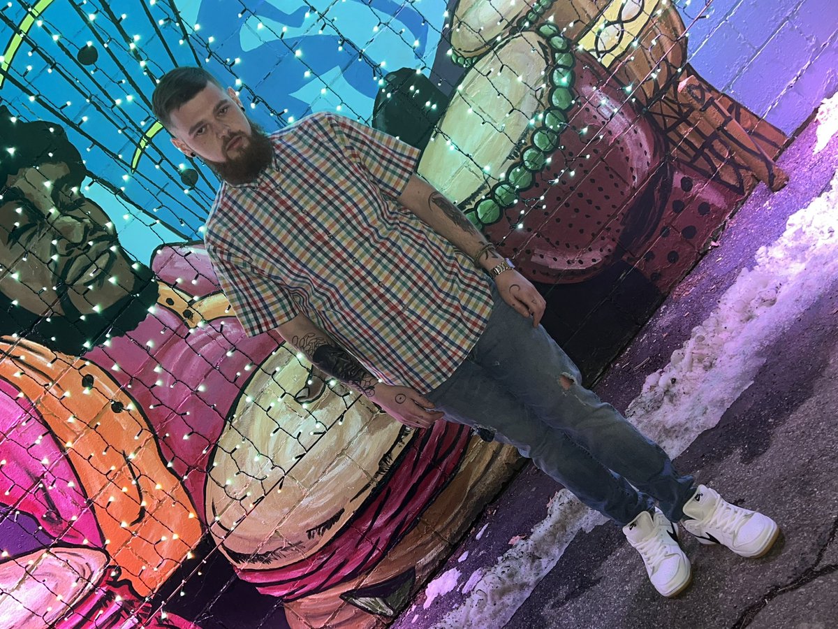 lilbabyface00's tweet photo. 🪘🫰🏻✨🐲 https://t.co/izbK4ohtKI