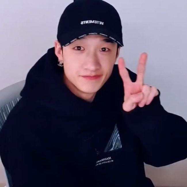 beyondyasmin's tweet photo. “he’s just so channie” of the day https://t.co/ADHwBVGl0U