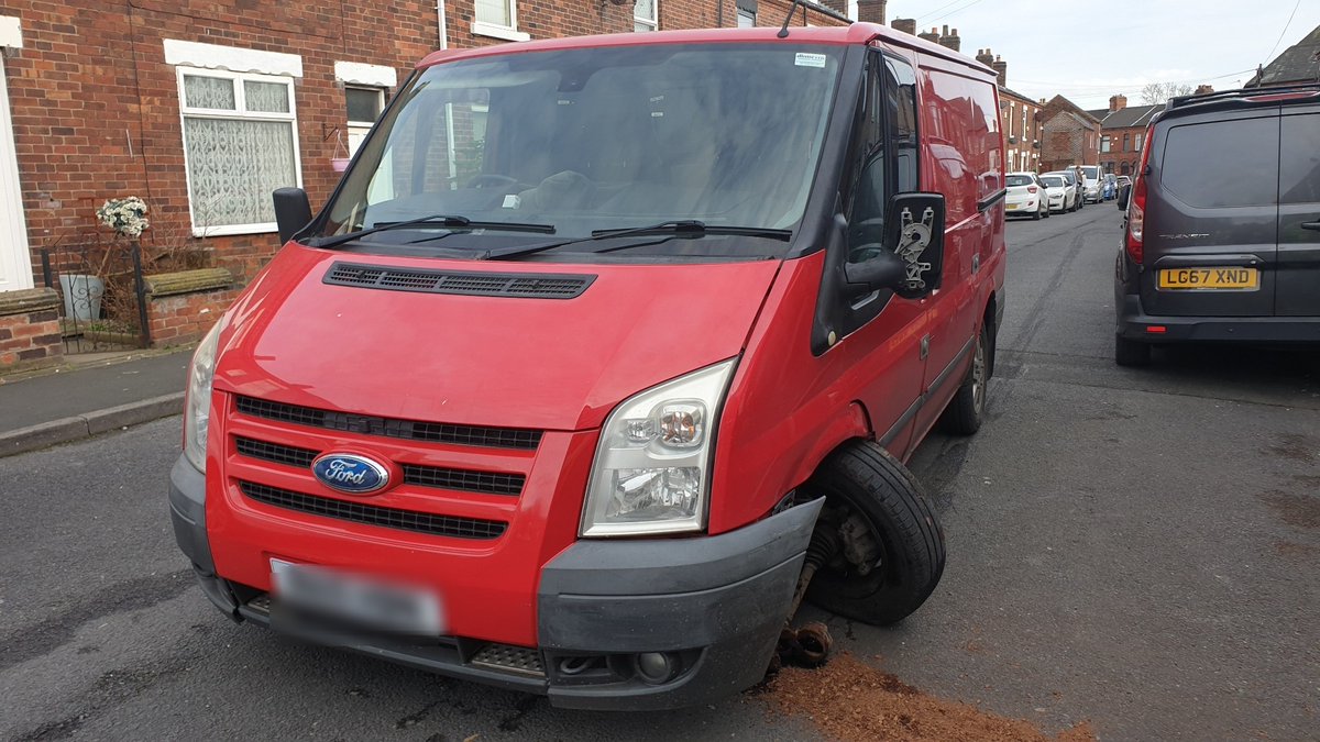 MerPolTraffic's tweet photo. This Ford Transit collided into a number of parked cars in Newton le Willows and the driver made off. Fortunately some public spirited citizens traced him to a nearby address and we arrested him. The driver was disqualified and had taken the vehicle without consent #syn4 https://t.co/6jPha6Z13u