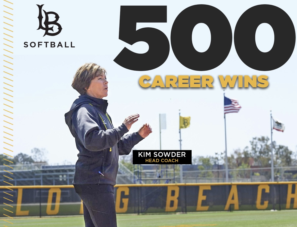 Congratulations to Kim Sowder on her 500th career win! An incredible milestone for the boss! <a href="/LBSUSoftball/">LBSU Softball</a> closes out the 2-1 win over ULM. #GoBeach