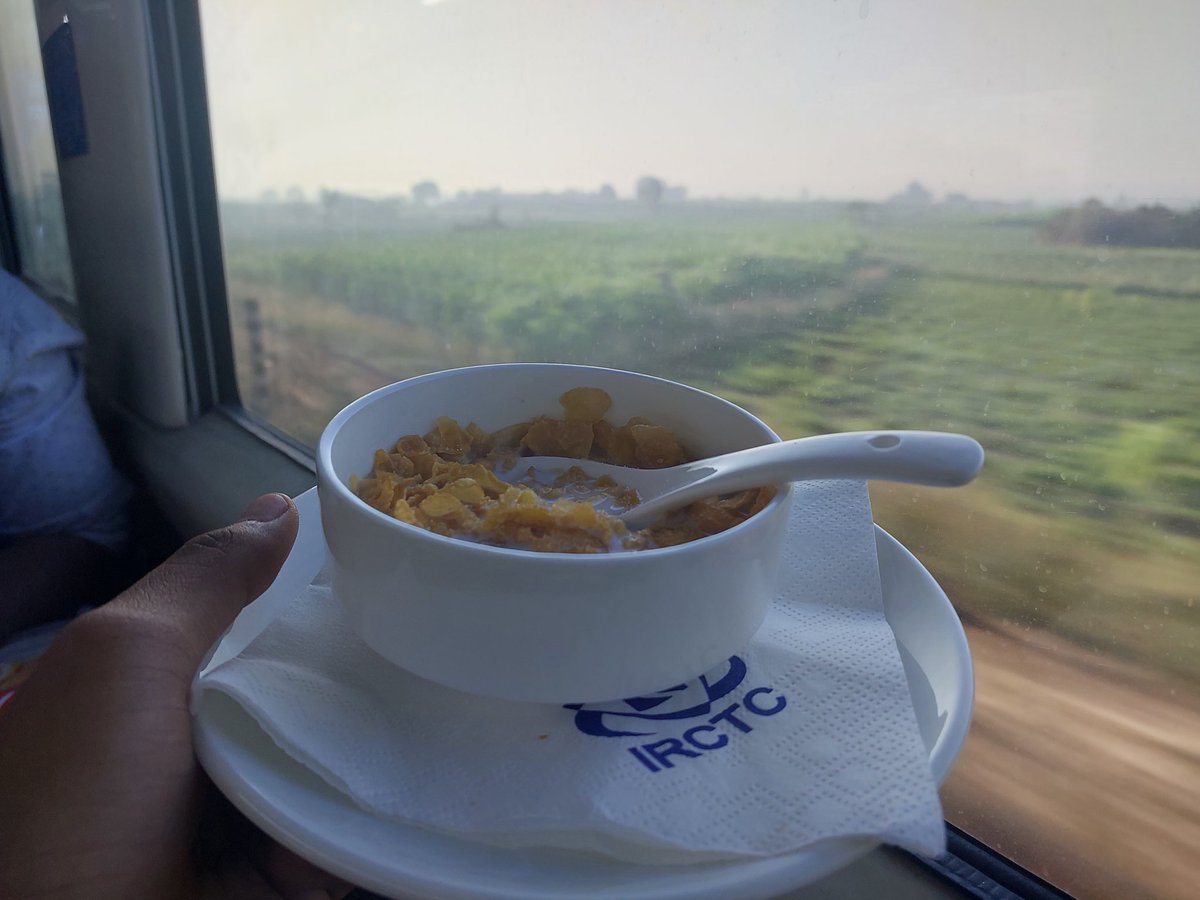 Had a good travel Experience in 22226 Solapur - Mumbai CSMT Vande Bharat Express. #IndianRailways #VandeBharatExpress
<a href="/RailMinIndia/">Ministry of Railways</a> 
<a href="/DrmSolapur/">DRM Solapur</a> 
<a href="/Central_Railway/">Central Railway</a> 
<a href="/drmmumbaicr/">DRM Mumbai CR</a> 
<a href="/IRCTCofficial/">IRCTC</a>