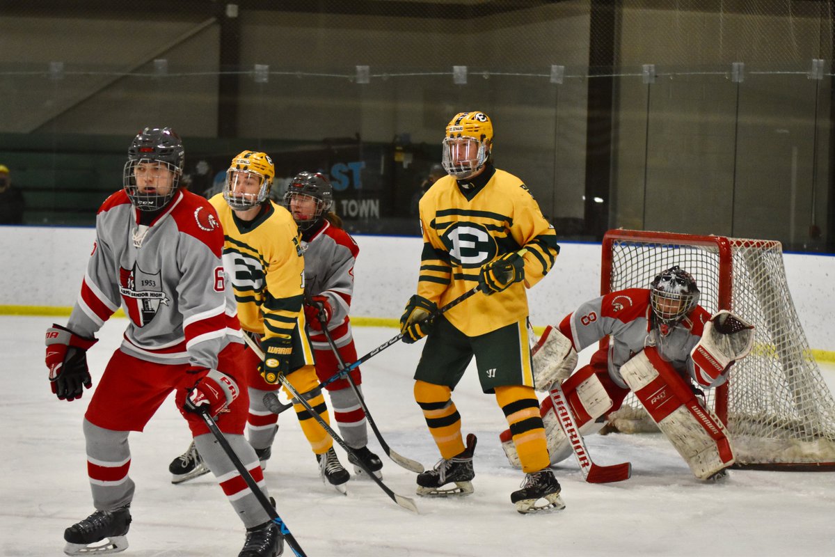 Unfortunately the 22-23 hockey season and the Parma Redmen Ice Hockey Program came to an end today with a 6-0 loss to St. Edwards.  The Redmen Icers closed the history books winning the programs 10th Divisional Championship! #ParmaPride #RedmenStrong
