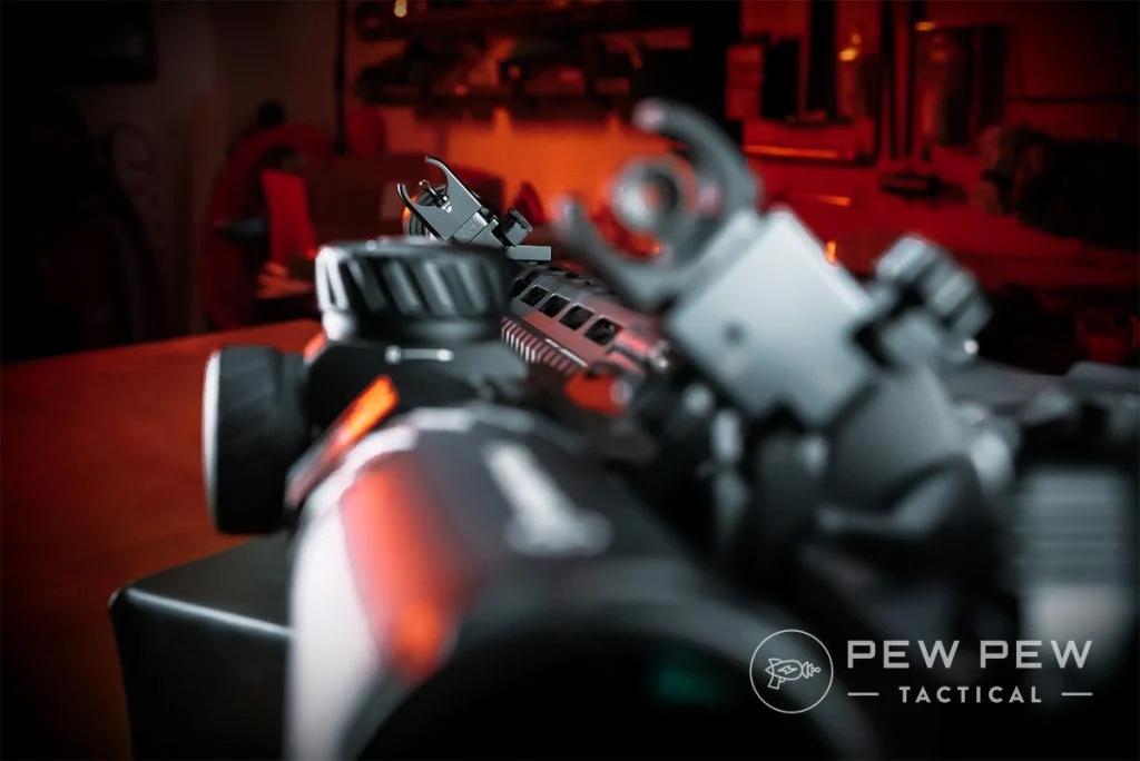 pewpewtactical's tweet photo. Best AR-15 Offset Iron Sights - Quickly transition from magnified to irons! 👉 https://t.co/SynPC009Uf
#pewpewtactical #mbus #scopes https://t.co/yNDl9TmKfW