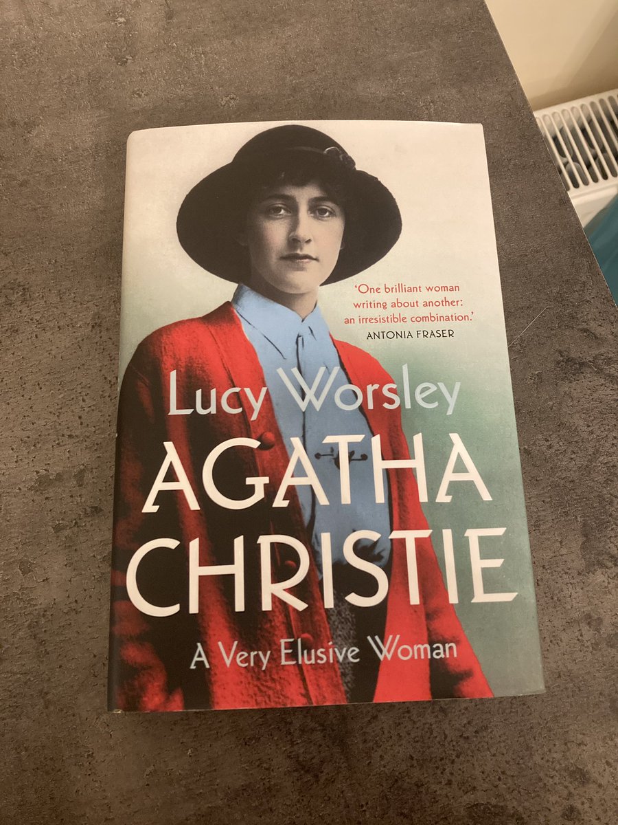 So a couple of days ago I booked to hear @Lucy_Worsley talk about #AgathaChristie in September so I had to buy this as well and looking forward to finding out more!

#lucyworsley #excited #lookingforwardto