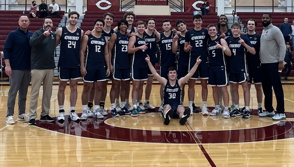caseathletics's tweet photo. UAA CHAMPIONS!! 21 CWRU Clinches First-Ever UAA Title with 76-67 Win at Chicago https://t.co/GdEYVdkZat 

#CWRU #BlueCWRU #d3hoops https://t.co/nxOAd2BNl5