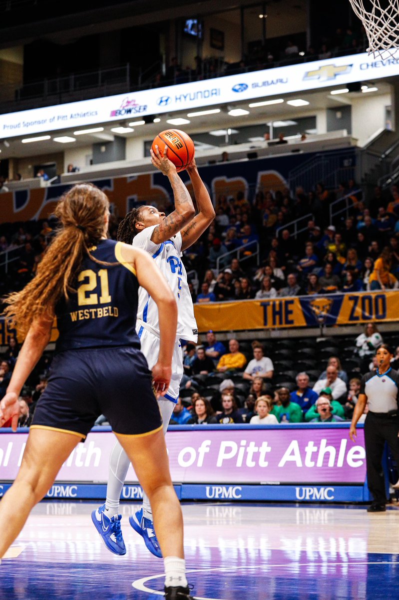Dream Shots Media on Twitter "Notre Dame 10 Leads Pitt 4016 at half🏀📸"