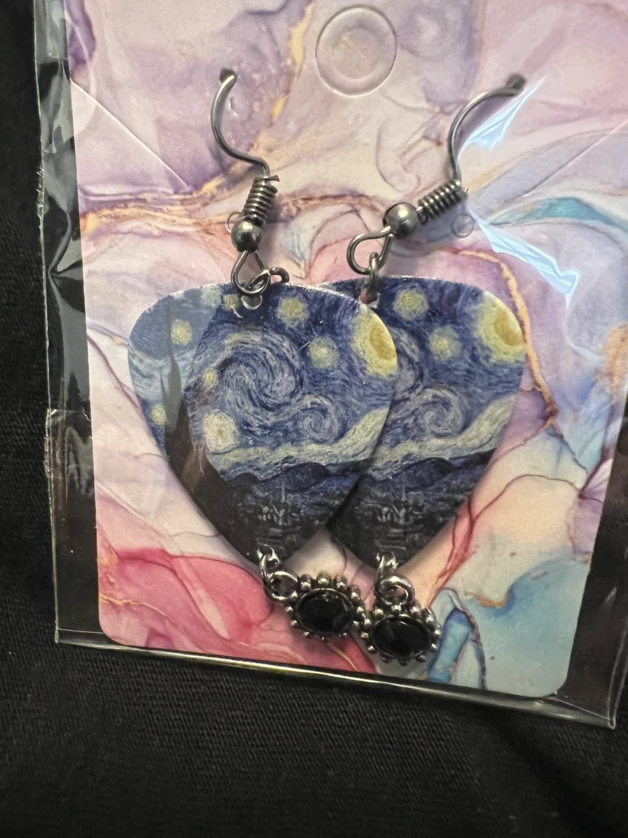 swlaabolition's tweet image. We have over 80 items. Check them out! Your order will arrive within 3 bus. days of being shipped.

All made &amp;amp; mined by a survivor of trafficking. All profit goes to survivors &amp;amp; fighting human trafficking. #SupportLocal #SupportSurvivors #enditmovement

etsy.com/shop/SWLAA