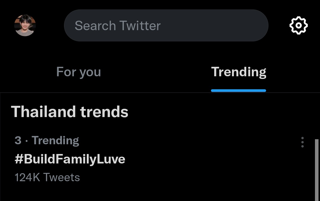belovedKrist's tweet photo. — NO 3 THAILAND

yes we are at no 3. Let's hold onto this spot.

 @buildbuilddd #BuildFamilyLuve
We Are Build Worldwide Family https://t.co/jz8wTt1wkx