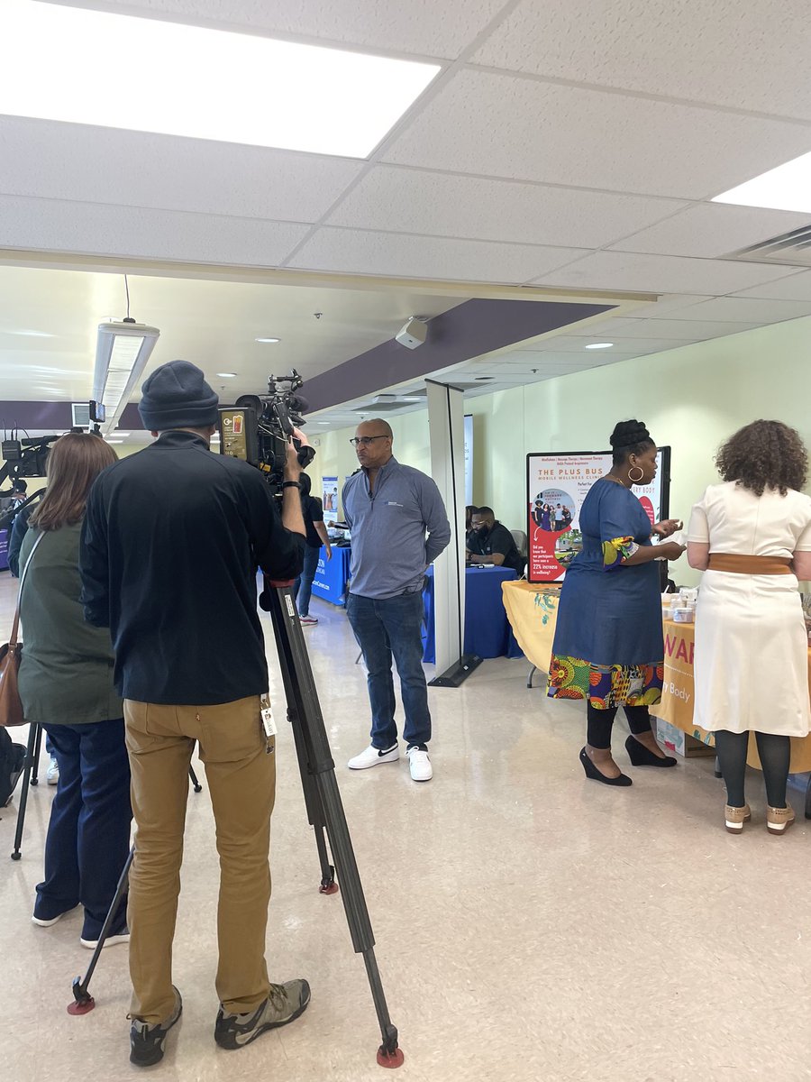 batescdc's tweet photo. It was a great day! Thank you, @Norton_Health for participating in our Healthy Hearts Health Fair. https://t.co/GaXaNgTw19