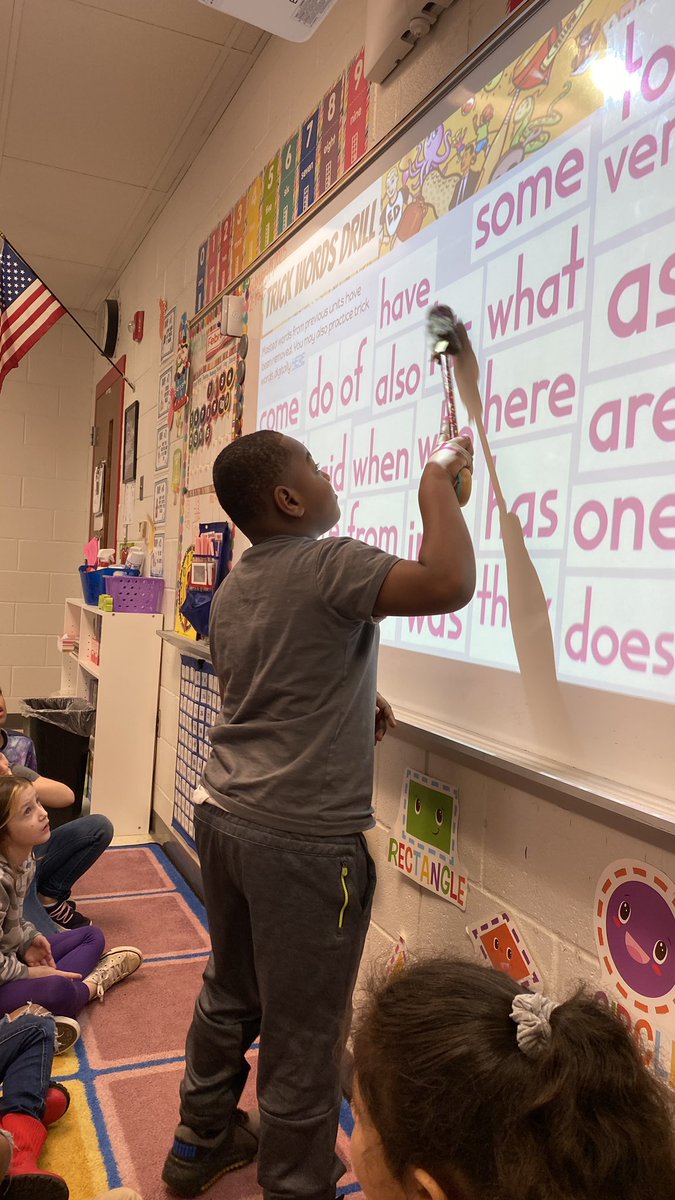 hamm_april's tweet photo. Reviewing trick words @TweetDCS_DCPS https://t.co/yaYviVs1bR