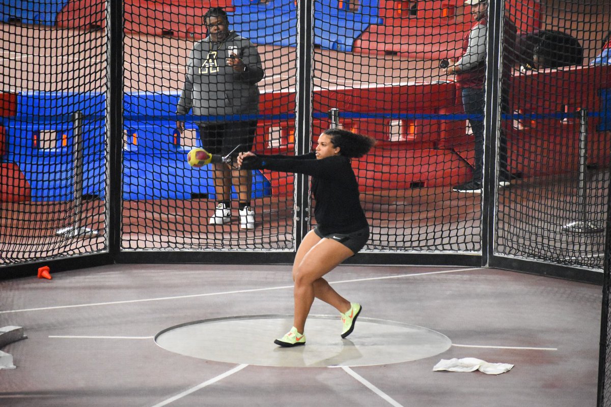 🏃‍♀️One last practice before the SBC Indoor Championship ✅

#GoApp