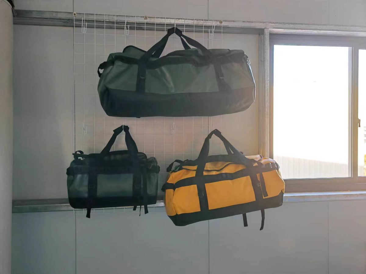 PackraftSuppli1's tweet image. The waterproof outdoor backpacks, stocks and customized service can be offered, please feel free to contact me for details~ 
nina@audacsports.com 
WA: +0086 15853264503
#backpack #outdoorbackpack #hikingbackpack #backpackbag #hiking #outdoor #outdoors #adventuring