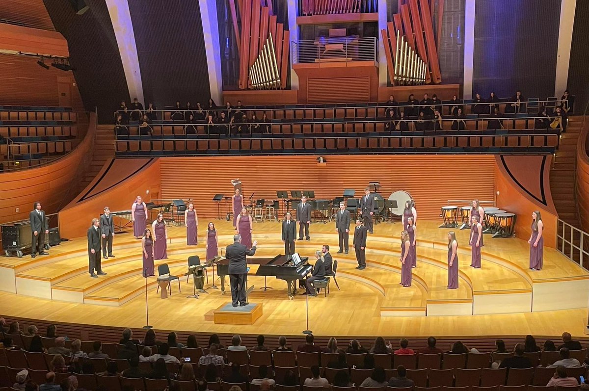 BshsChoirs's tweet photo. What a day! So so so proud of the BSHS Choirs!! We are so lucky to have a world class performance hall right here in Kansas City. Congrats also to our friends in BSHS Orchestras and Bands…we’re honored to share the stage with you! https://t.co/ChNgcx53Dq