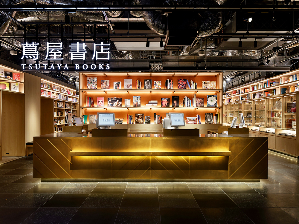 GINZA_TSUTAYA's tweet photo. 【お知らせ】日頃より銀座 蔦屋書店をご愛顧いただき誠にありがとうございます。
GINZA SIX全館休館にあたり、誠に勝手ながら、当店の休業日を下記のとおりとさせていただきます。何卒、ご理解いただきますようお願い申し上げます。
銀座 蔦屋書店休業日
2023年2月27日(月) (GINZA SIX全館休館日) https://t.co/i4by2F3IzX
