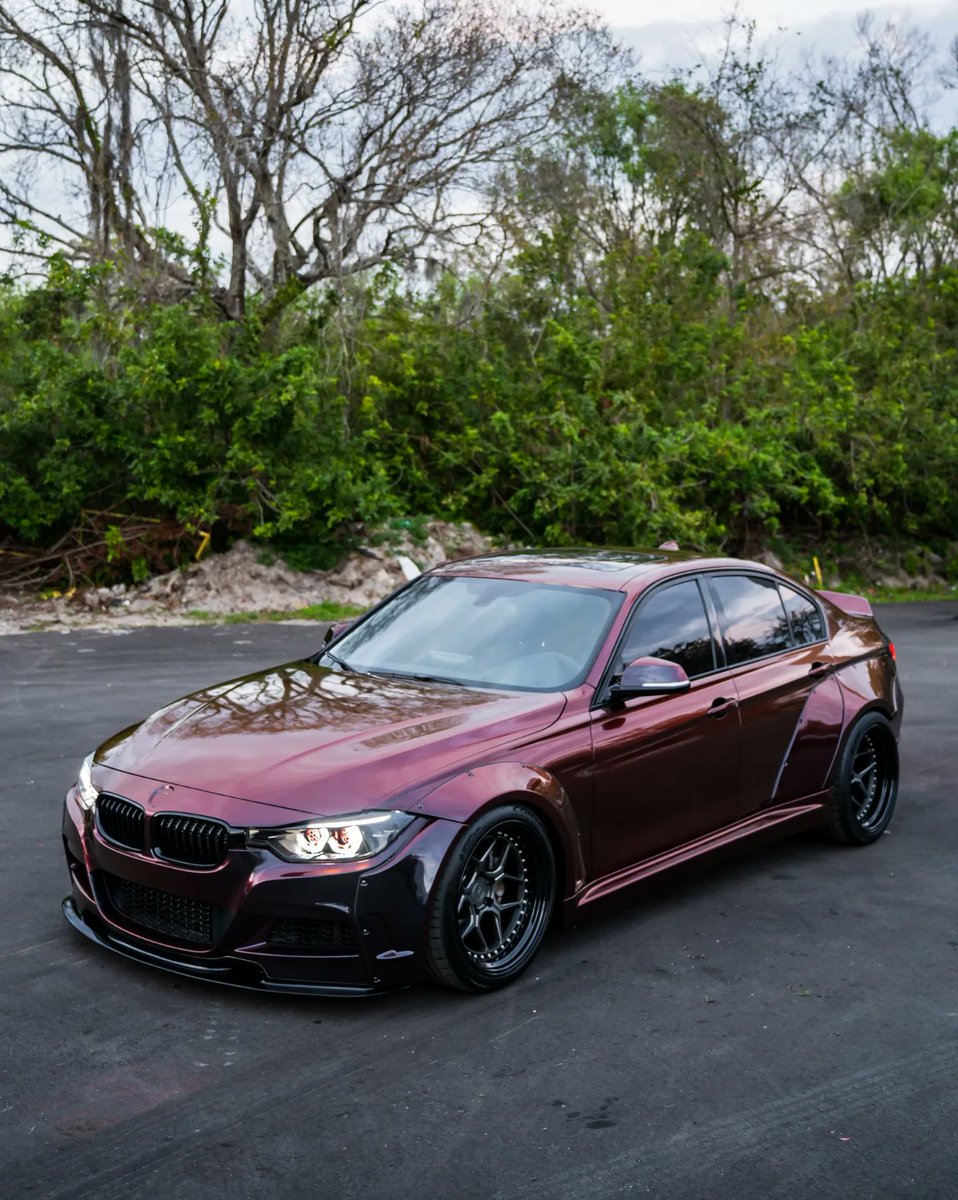 VehicleVirals's tweet photo. Hard to believe this is the same car as before. https://t.co/E5XGiElOk0