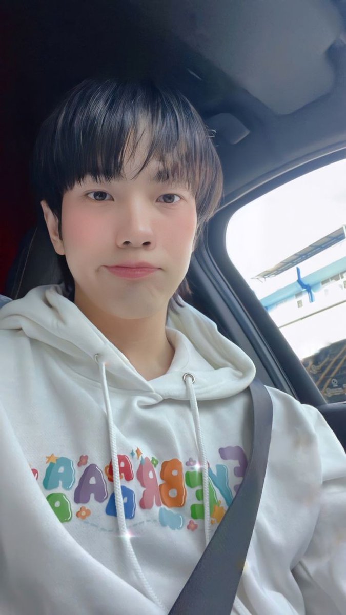 Chansamon37's tweet photo. เก่งมากแล้วทูนหัว ไม่ต้องกังวลใจตรงนี้เลยนะ อยู่ตรงนั้นก็สู้ให้ถึงที่สุดไปเลย

We Are Build Worldwide Family
 #BuildFamilyLuve https://t.co/HVIML1r3mN