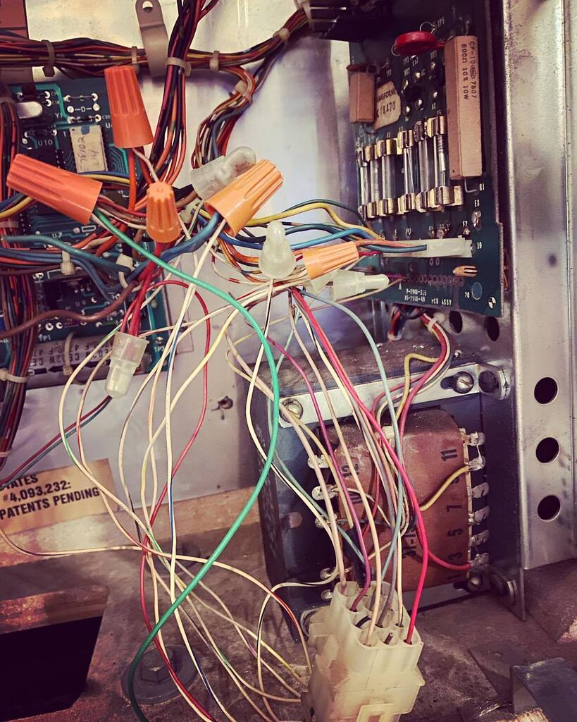 STPinball's tweet image. My new #paperweight is now a working #pinballmachine. #Tomorrow we delete this mess of wires and make it more respectable. #pinrepair #bally #future