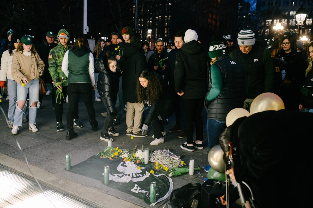 msualumni's tweet photo. Spartans in NYC this evening 💚🤍

@NYC_Spartans | @michiganstateu https://t.co/yZmRXqNaih