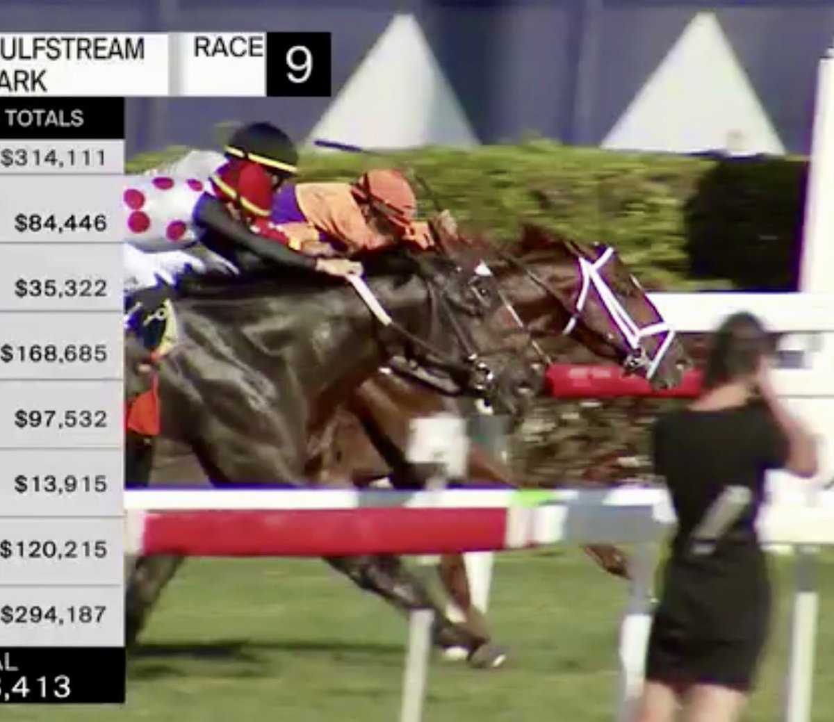 ORBsession's tweet photo. KANTHARI WINS!! 
That’s 2-in-a-row &amp; Best Turned-Out as well!!! 🥰🤩🏇 https://t.co/mGJkGrSwLu