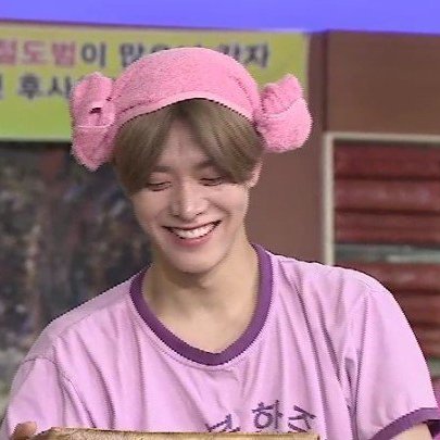 low quality nakamoto yuta on Twitter: "#YUTA"