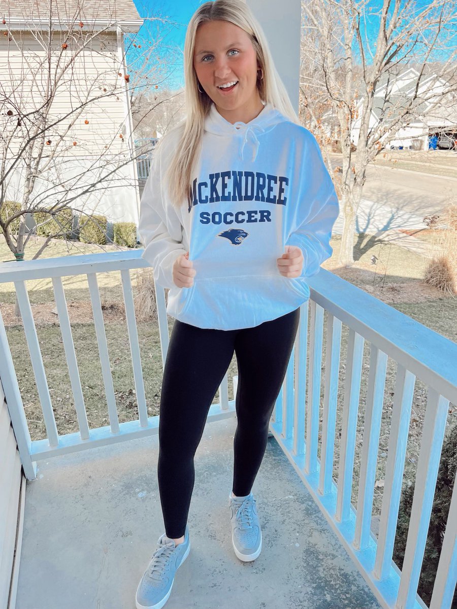 Aubrey Andrews tweet media