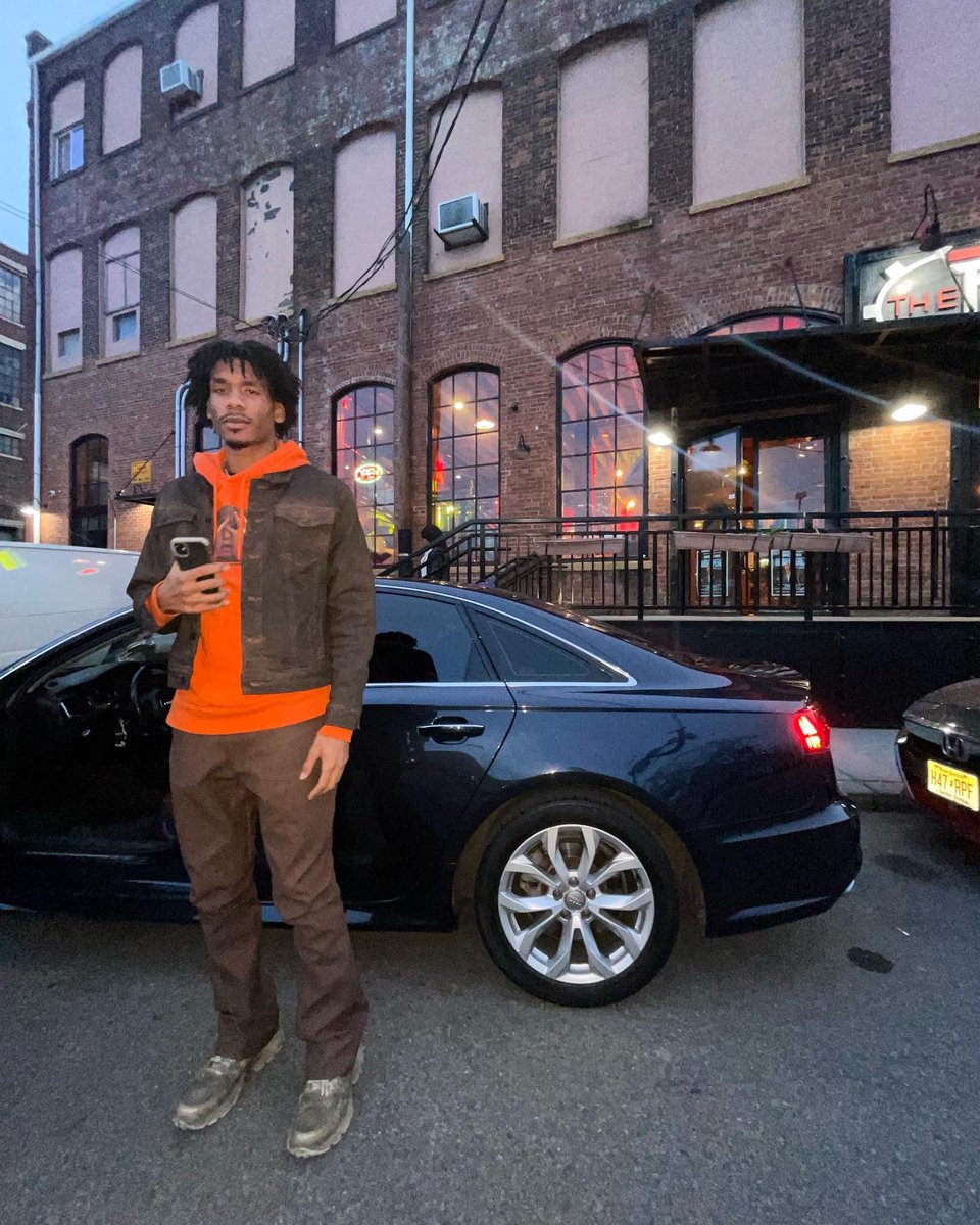 Got me feeling like Cleveland brown