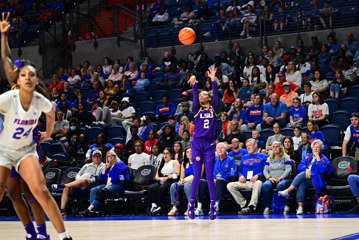 nursekort on Twitter "RT LSUwbkb Shooters Shoot Jasmine Carson made 7 threepointers vs