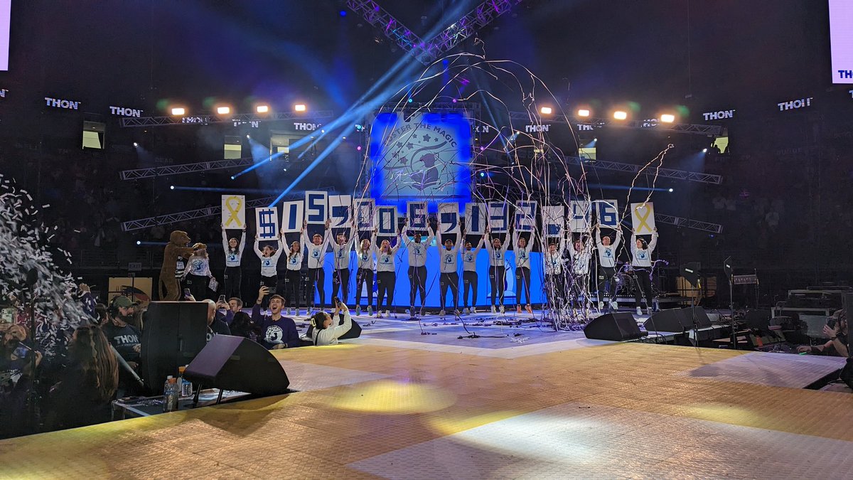 PennStateAlums's tweet photo. Your @THON 2023 total is $15,006,132.46 #FTK!!!

📸 @fourdiamonds https://t.co/o4Hpa9d5tp