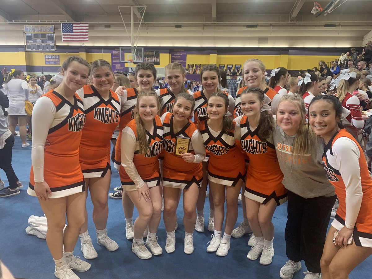 ohsknightscheer's tweet photo. So much growth this season. We have really been focusing on our technique and today our comp squad had a HIT! So proud of these girls! Not only did they do great ON the mat, but they supported other squads while OFF the mat. What a wonderful group! #otsegoknights https://t.co/xnzIViDhmX