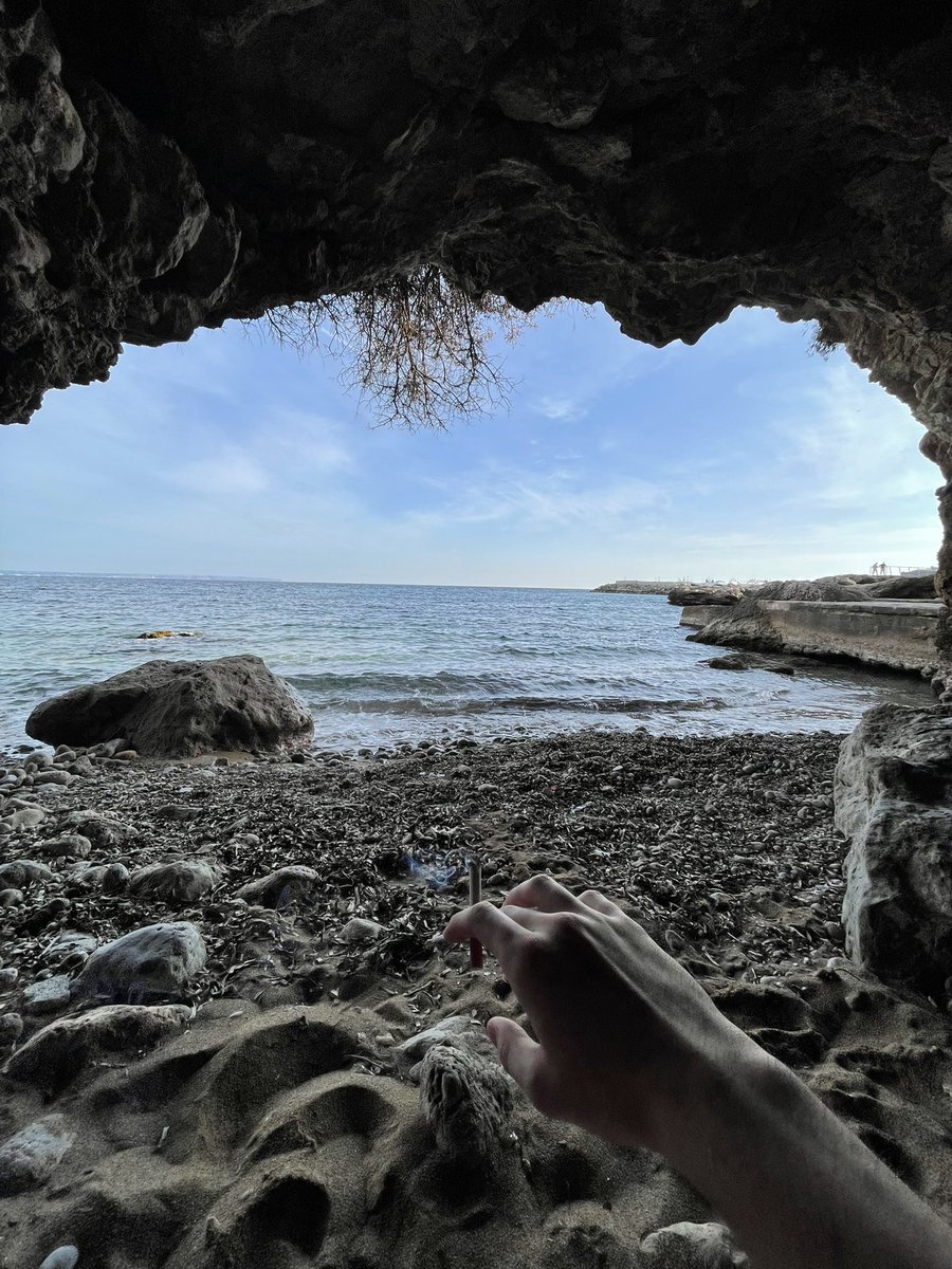 TTT27_'s tweet photo. Go to Mallorca if u needa dart inna cool place #cavedart #dartsincoolplaces https://t.co/iRyDEpeX9F