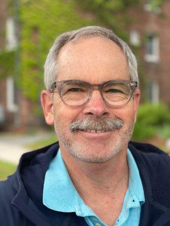 sbvtarts's tweet photo. South Burlington ArtMix 2023 is excited to showcase the talents of storyteller extraordinaire, Mark Redmond (@markredmondvt), on our stage at Higher Ground (@highergroundmusic) March 25th! Get tickets now/check out our amazing lineup! https://t.co/2825Ptue0F
#sbvtarts 
#sbhsvt https://t.co/7pZI1XsoNQ