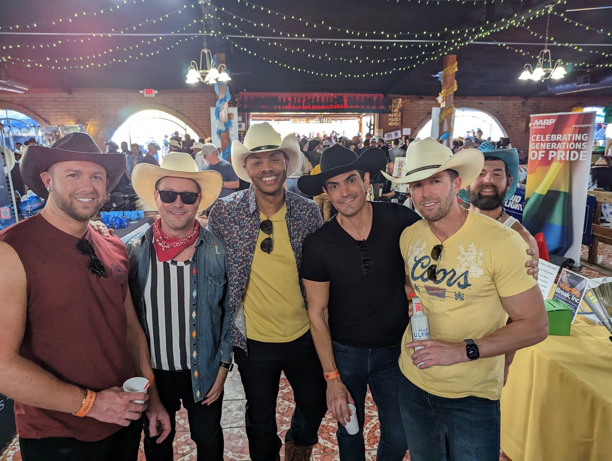 LogCabinPHX's tweet photo. Support for our conservative movement is STRONG at the Arizona Gay Rodeo in South Phoenix!

It has been a great weekend at the Rodeo! Thank you to everyone who stopped by our table this weekend… Together, we will WIN BIG in 2024!

#InclusionWins 🇺🇸♥️🐘🏳️‍🌈 https://t.co/BUnNGZf5Py