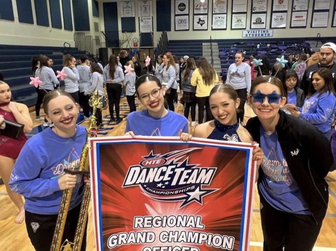 SMHSdiamondline's tweet photo. Diamond Line STRIKES AGAIN &amp; wins Overall Grand Champion!
Congratulations to our officers for winning overall grand champion, spirit leaders for winning 1st place in their medium ensemble, solo finalists Lexi &amp; Merilee, &amp; Jaiden &amp; Brooke winning 1st place in their duet! 🐍💎💜 https://t.co/ZbNr1IhuJQ