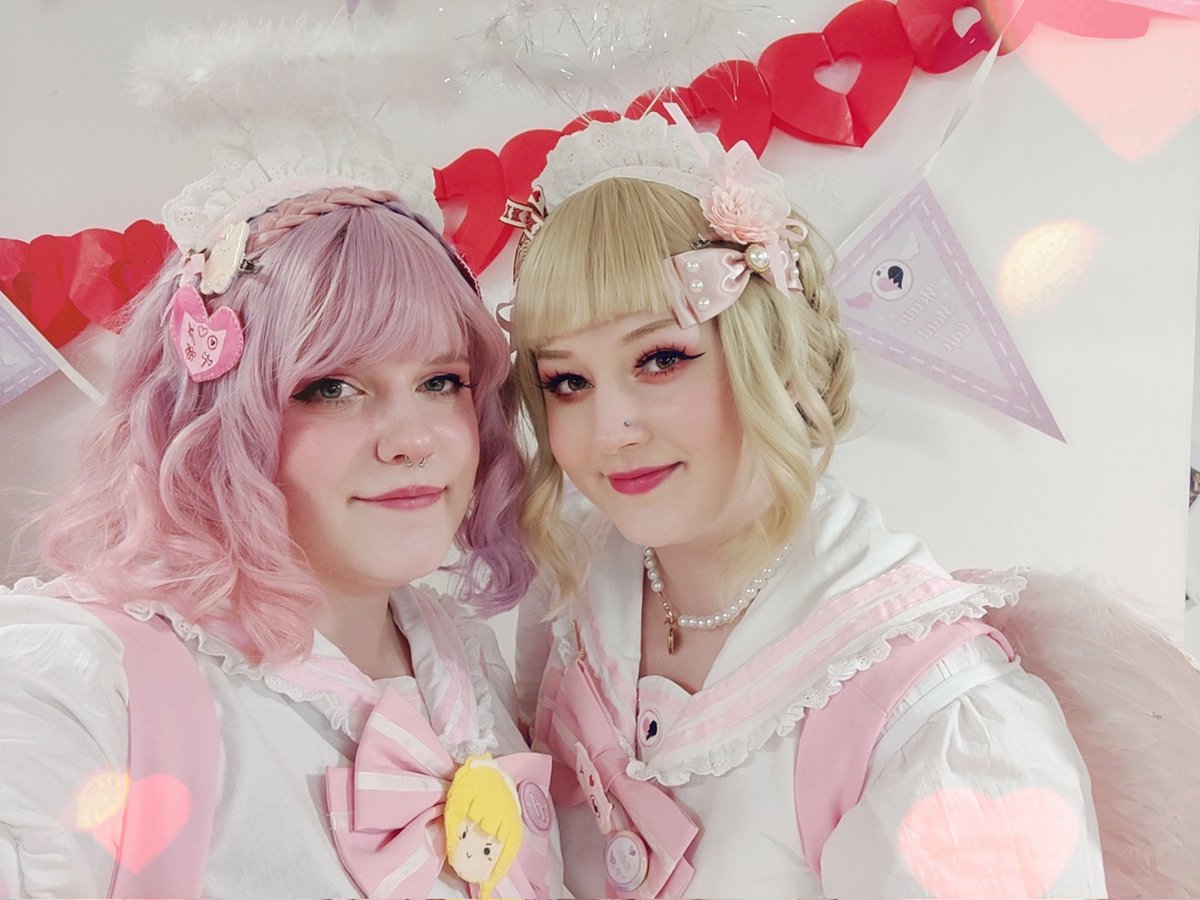 ChiMeian's tweet photo. Thank you to minna-sama who returned home for our Valentine's event! It was super lovely to get to spend this season of love with so many people I treasure (◍•ᴗ•◍)

Even though Yuna-sama has only spend a small amount of time in this realm, she seemed to be adapting well.💕💘 https://t.co/BembwyfYPP