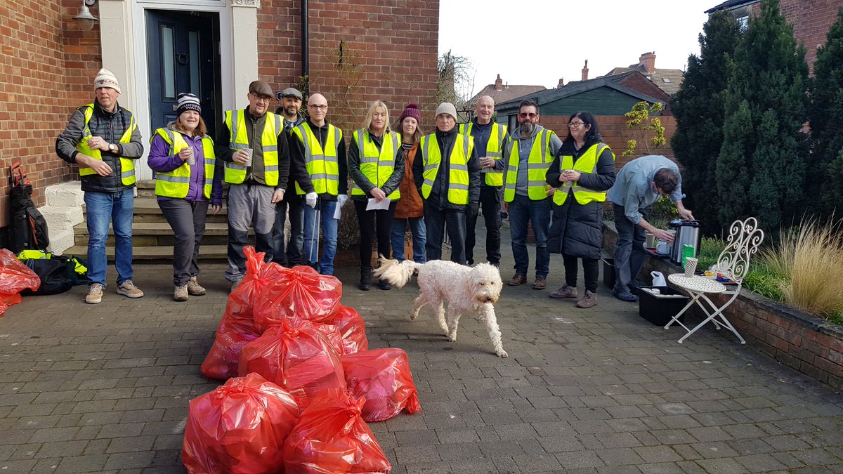 14 #volunteers collected 27.1kg in our <a href="/4Streets/">4 Streets One Community</a> litter pick today - THANK YOU for making a positive difference 👏. Hope to see more next fortnight. #DoncasterIsGreat