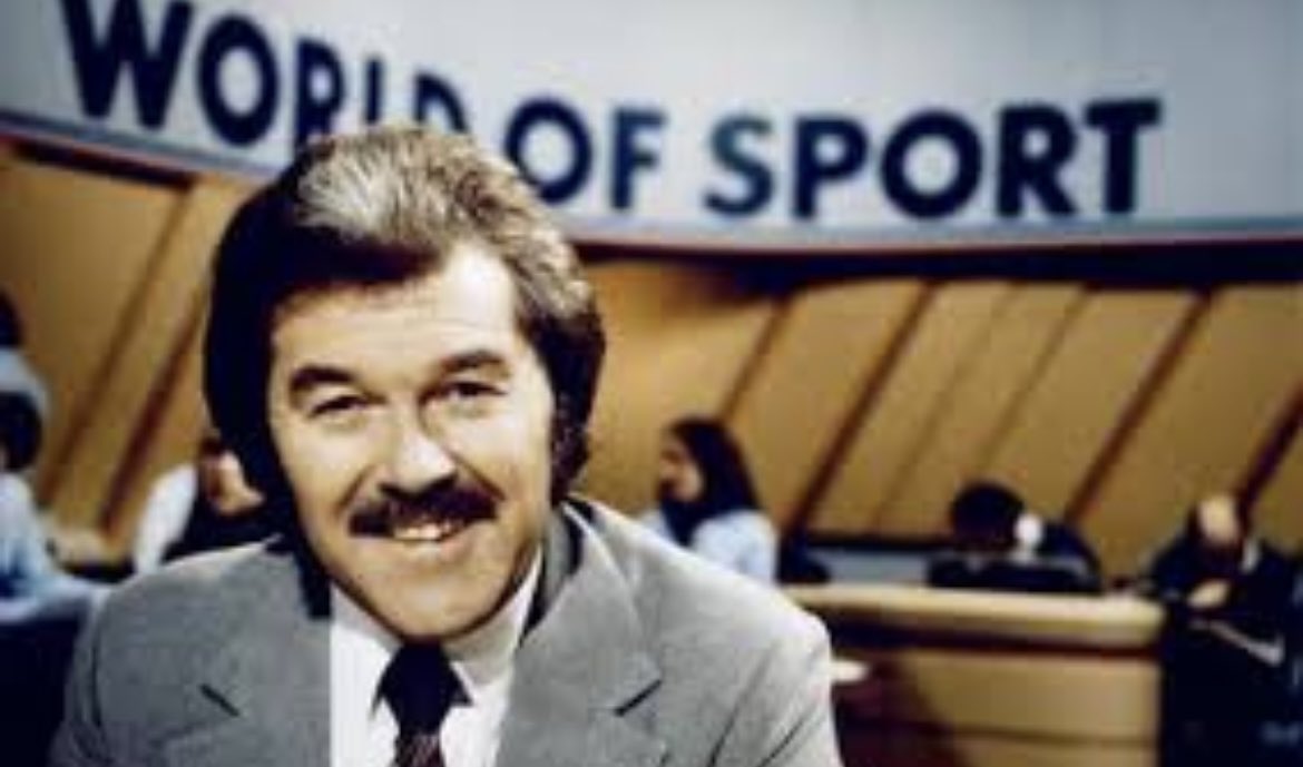 LisaRees19's tweet photo. Saturdays were epic #RIPDickieDavies #WorldofSport #itvsport @ITVSport https://t.co/yo4SoY5JNZ