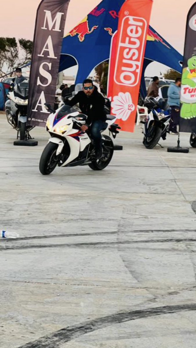 Wonderful day in Tripoli  

#HONDA #motorbike