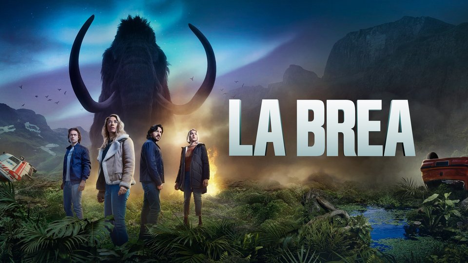 Pikerias's tweet photo. Gracias @UniversalTVLA maratón #LaBrea Temporada No.1. Es una increíble historia al estilo #LostFox que incluso es mencionada en el guión. Por internet imágenes y noticias tiene 2da Temporada y le dan una 3era. Veo que tendrán emociones y el rescate 10.000 AC #Hollywood. https://t.co/Wf5zgOzhlh