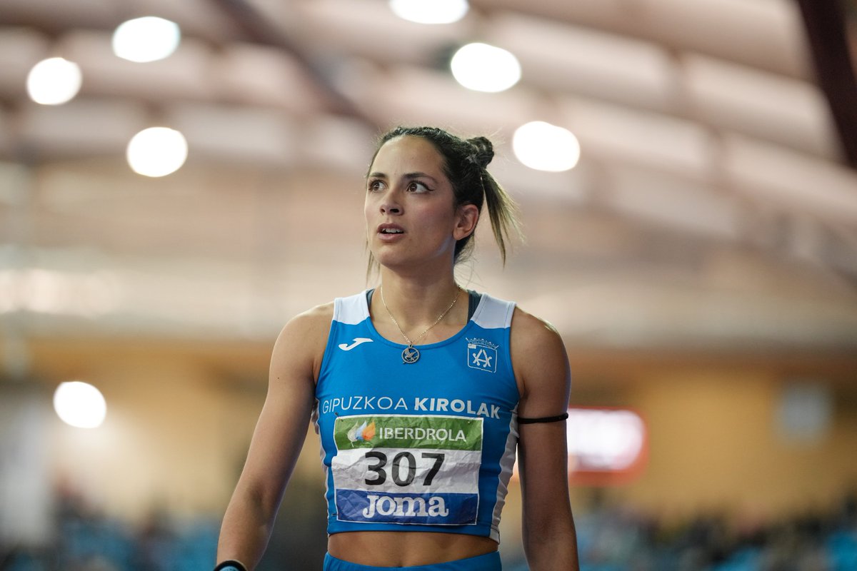 No me imaginaba que el "y si, sii?" del otro dia fuese a ir tan enserio. Marca personal y record de la rioja, despues de 4 años...

Casi no entro al campeonato, me cuelo en la repesca y he acabdo en la final mas cara de la historia.

Tengo el cora contento 🥹❤‍🩹