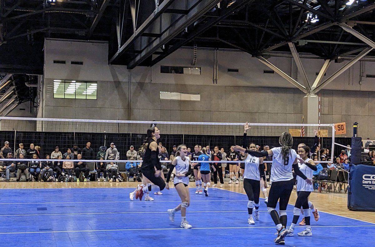 6-0 and going for gold tomorrow afternoon!! <a href="/rev_vb/">Rev Volleyball Academy</a> <a href="/raptors_vb/">Raptors Volleyball</a>