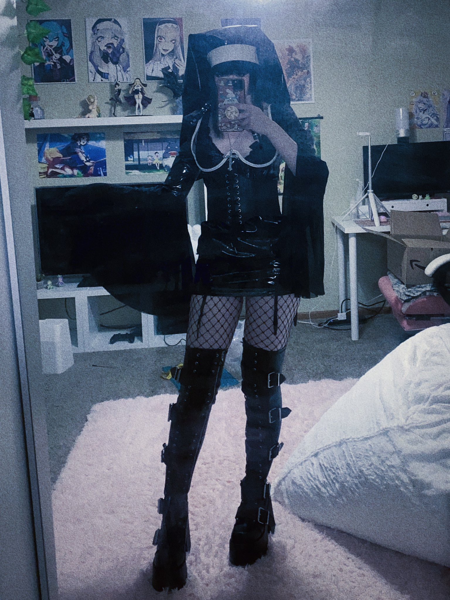 J.K. on X: RT @Emiigotchi: My outfit when I went out on Friday 🖤  t.cowif8gm1xxD  X