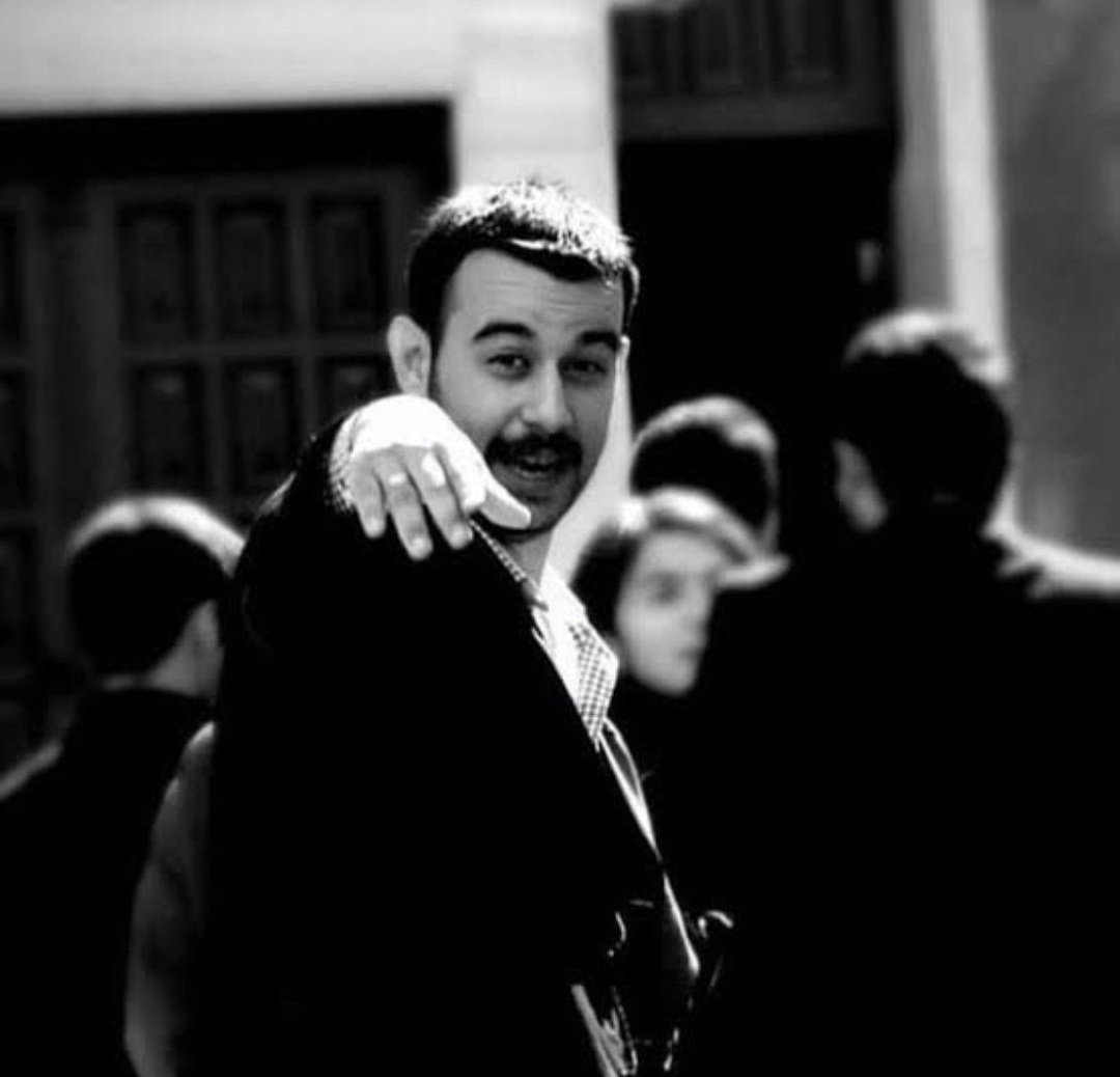 Unutanın kanı kurusun. 
Ruhun şâd, mekanın cennet olsun. #FıratYılmazÇakıroğlu