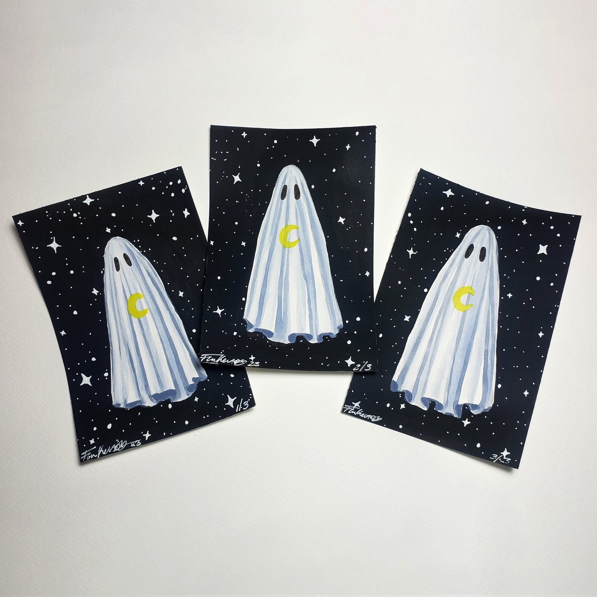 flukelady's tweet photo. All of my original artwork that is still available is now on sale for a big ol' discount - if you've wanted to own an original painting of mine, now is a great time to scoop one up 🥰🖤👻

https://t.co/R3G3cdUERL https://t.co/mBJ3W2QZOM