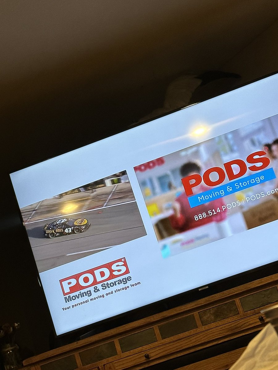 rachelrush12's tweet photo. Something finally happens in this race and @NASCARONFOX takes the longest commercial break making us wait to see what happened and who was in it. 🤦🏻‍♀️ https://t.co/H6Ir9EhLPp