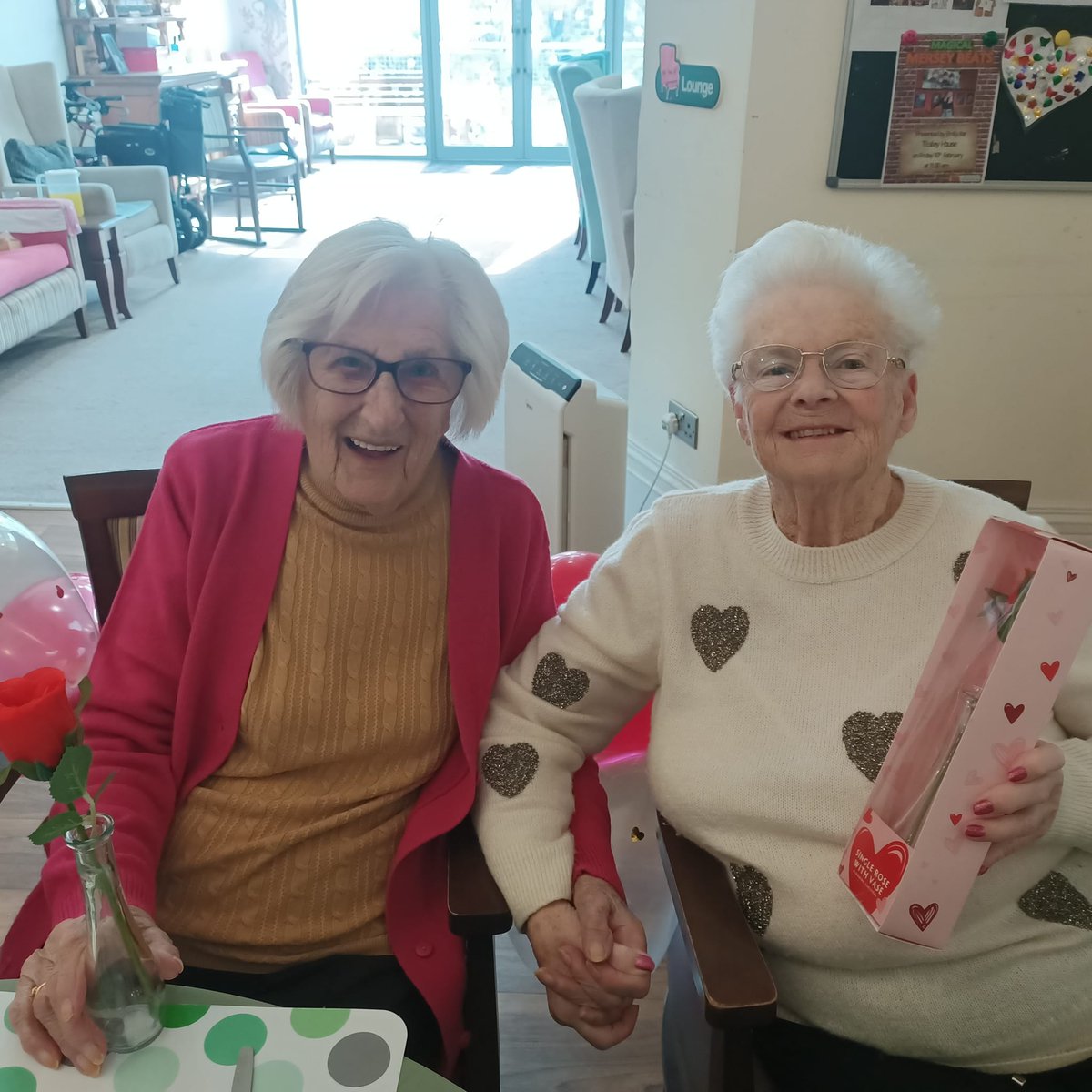 tilsleyhouse's tweet photo. Valentines day 2023 dress to Impress lunch, all our residents received valentine roses 💗❤️💗❤️ #valentines #residentialcare #loveisintheair https://t.co/FpZjz1BWS1