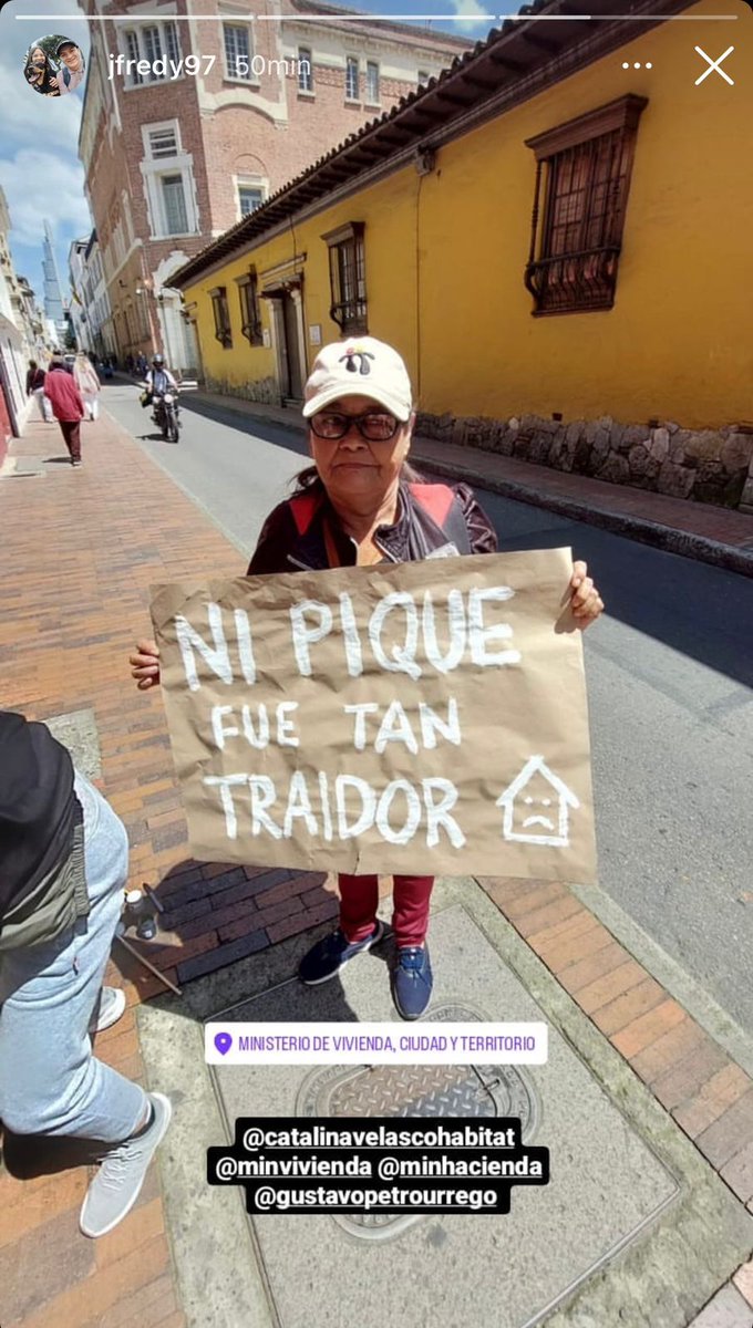 HabilitadosYa's tweet photo. @CATALINAVELASCO @marialopezuribe @Minvivienda Ministra @CATALINAVELASCO todo cambio es bueno poco a poco y respetando los negocios de los habilitados con las constructoras.Nos tienen a punto de perder nuestras 🏠y los ahorros de toda la vida.Apesar de saber de lo que implicaba seguir esperando el subsidio,no le importó😡🚨🆘 https://t.co/aIsl3kCvqT